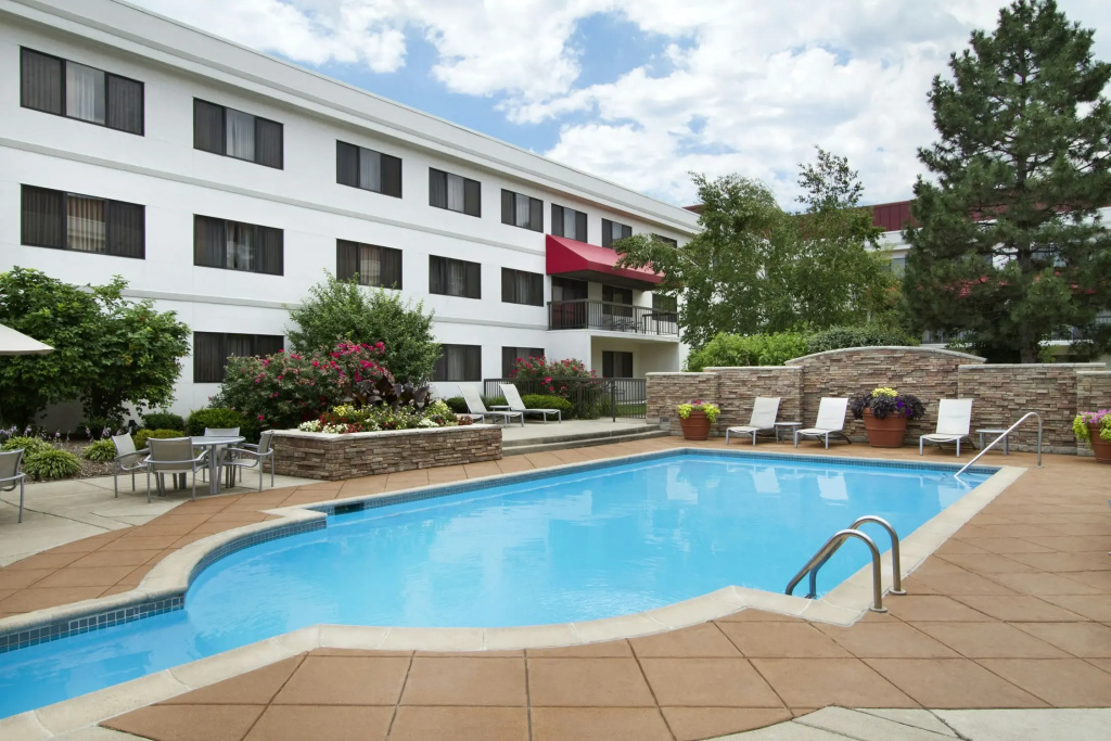 Embassy Suites by Hilton Detroit Metro Airport - Général