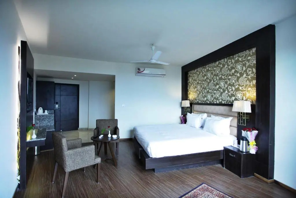Lemon Tree Hotel, Katra - Chambres