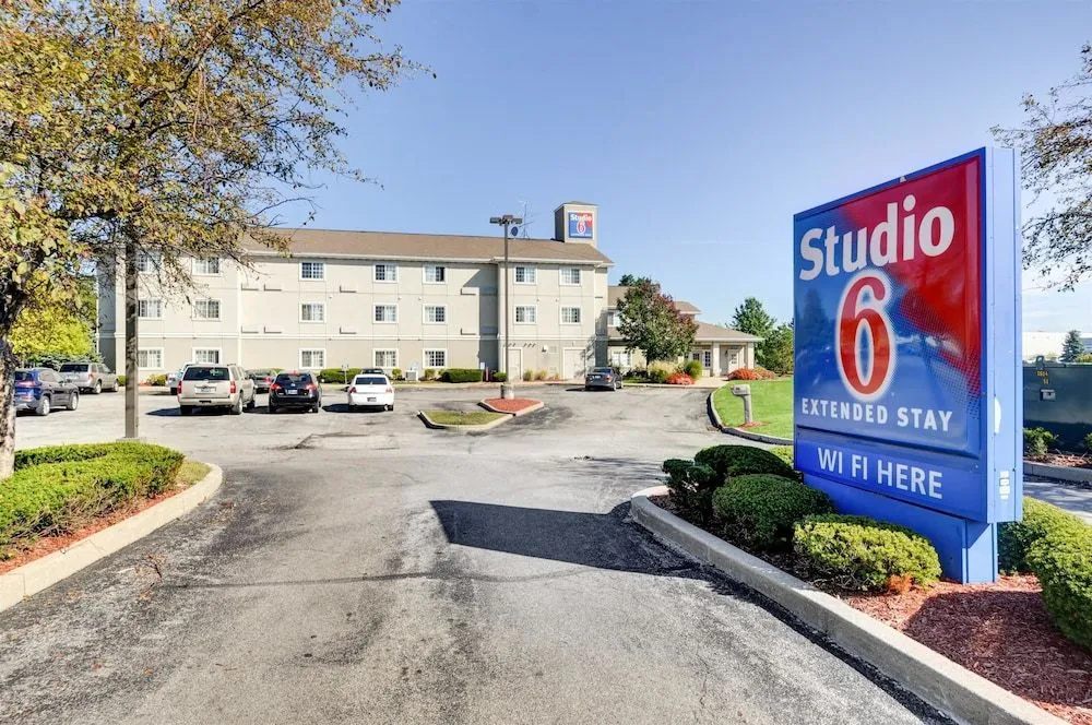 Suburban Studios Fishers Indianapolis