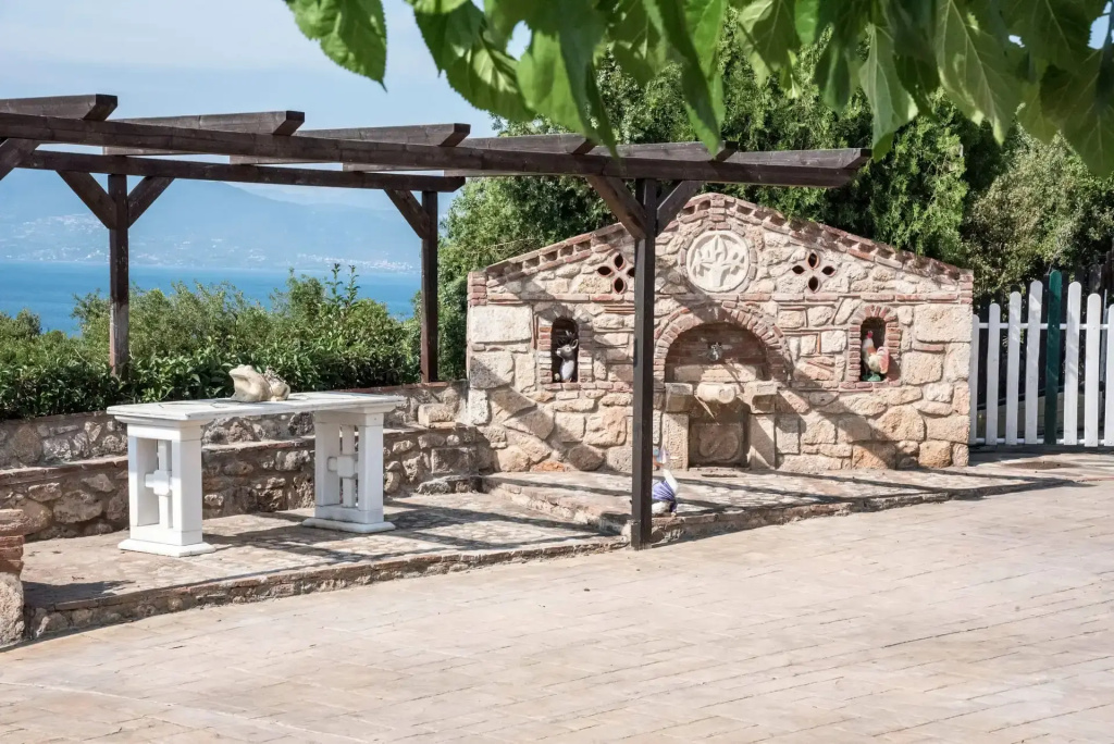 Studio with sea view