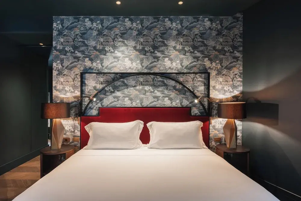 Prestige room