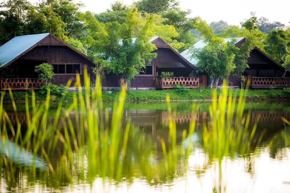 Студия с видом на озеро в Tanita Lagoon Resort