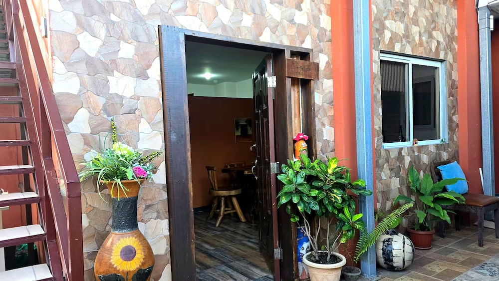 RiverStone Lodge Honduras