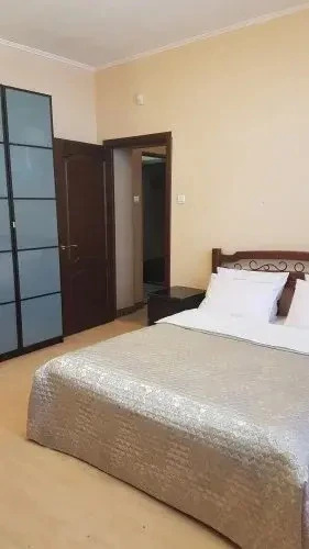 Parallel Hotel — 5