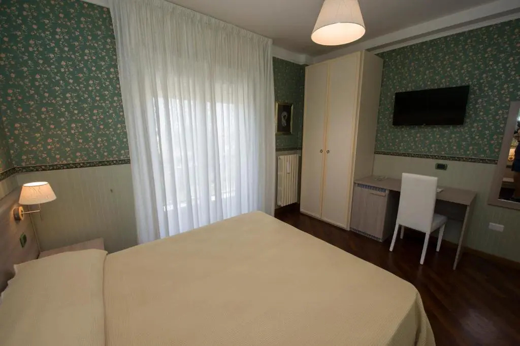 Family Suite with balcony and with sea view