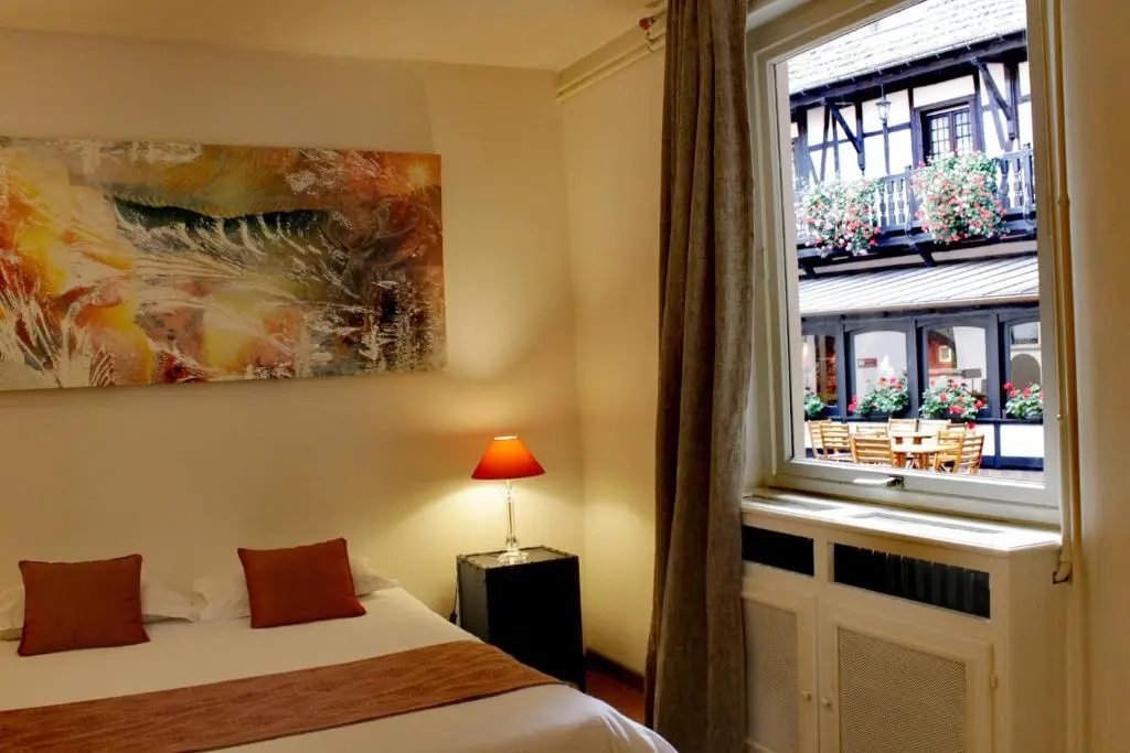 Le Gouverneur - Chambres