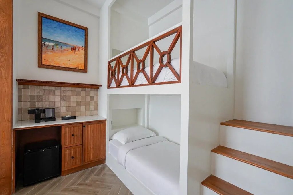 Отель Sugar Marina Resort Lagoon Villas Naiyang Beach в Тхаланге