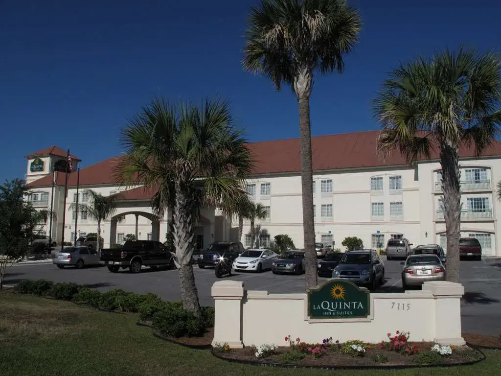 La Quinta by Wyndham PCB Coastal Palms