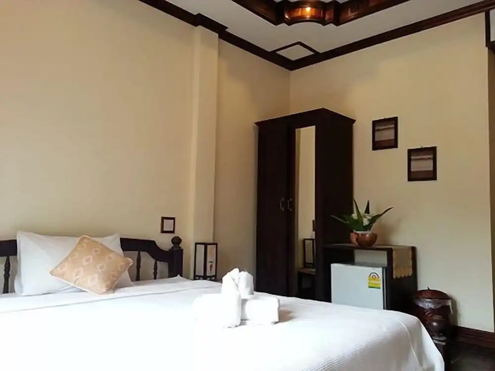 Visoun Namsok Hotel - Chambres