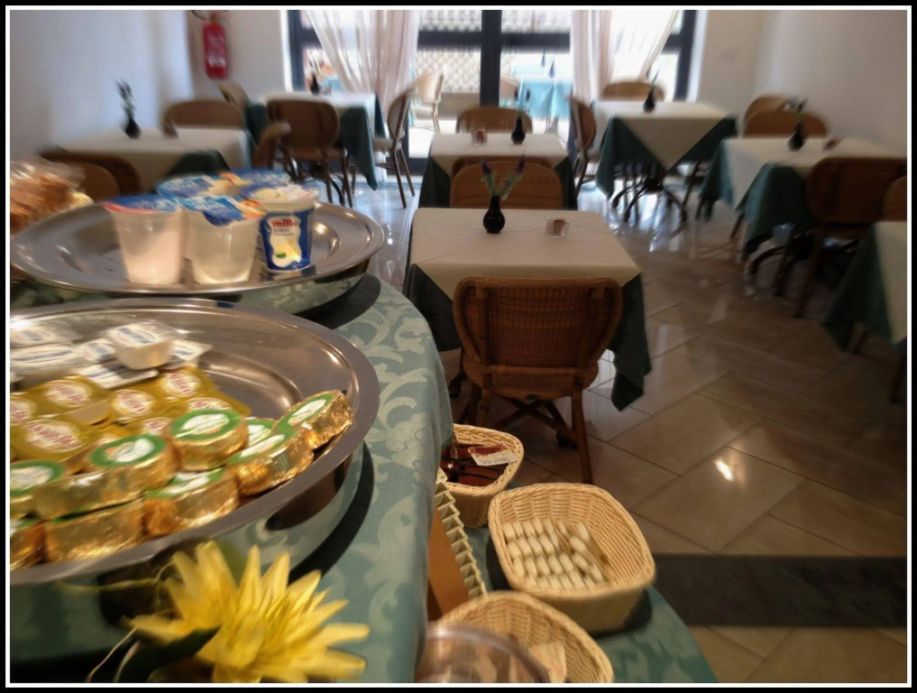 Mistral Hotel - Général
