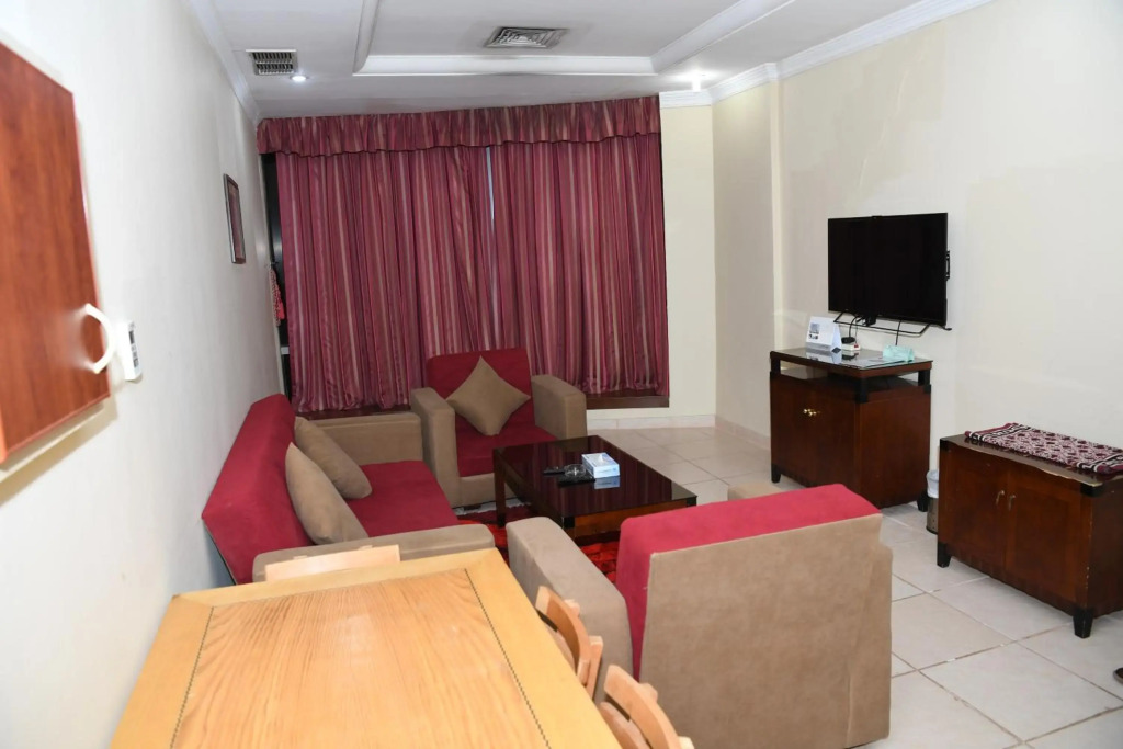 Continental Suite Farwaniya - фото 5