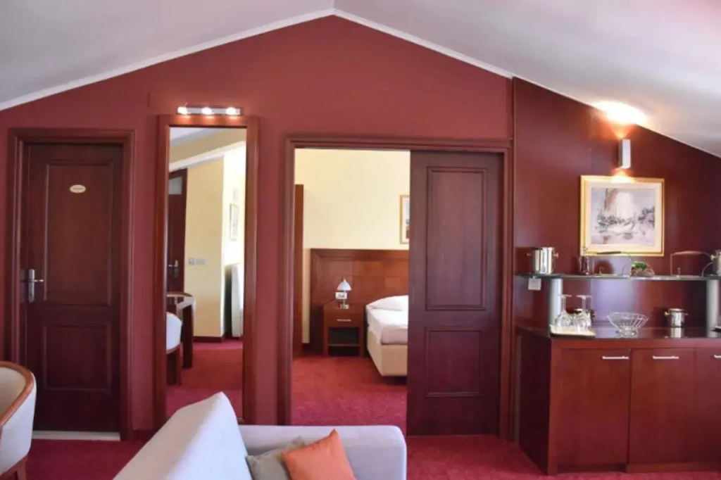 Hotel photo 13