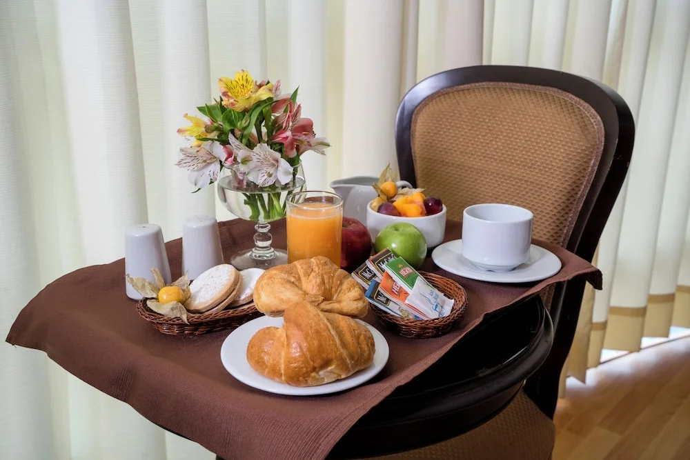 Hotel photo 2