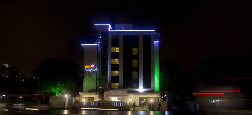 Hotel Capitol image