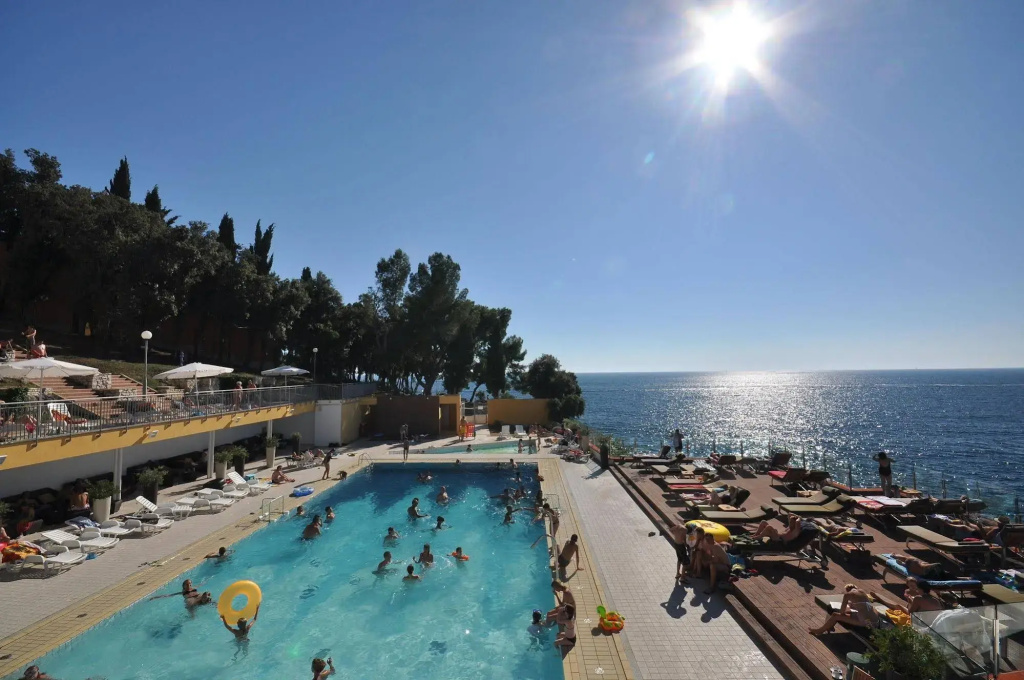 Splendid Golden Rocks Resort - Général