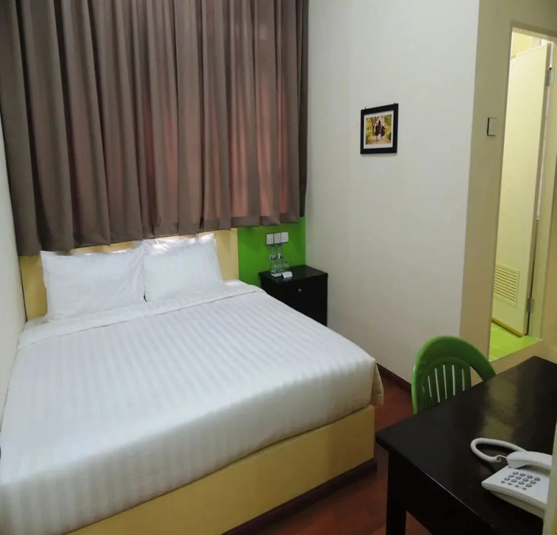 Standard Double room (full double bed)