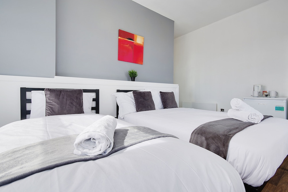 Azure Beach Hotel - Chambres
