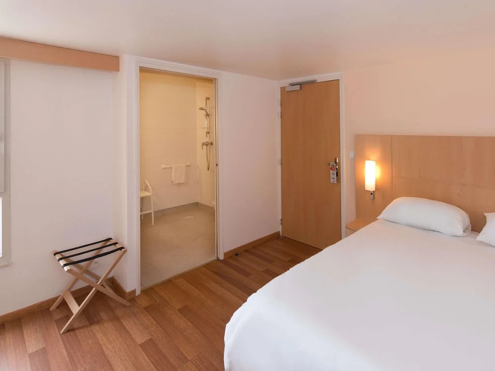ibis Roscoff bord de mer - Chambres