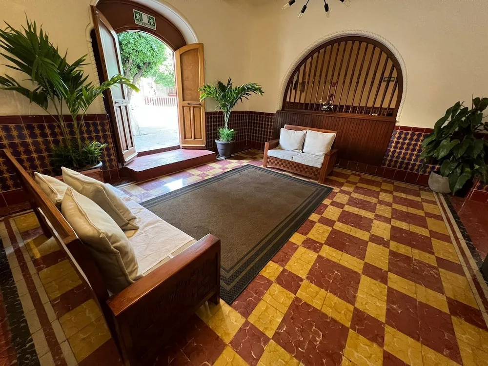 Hotel photo 12