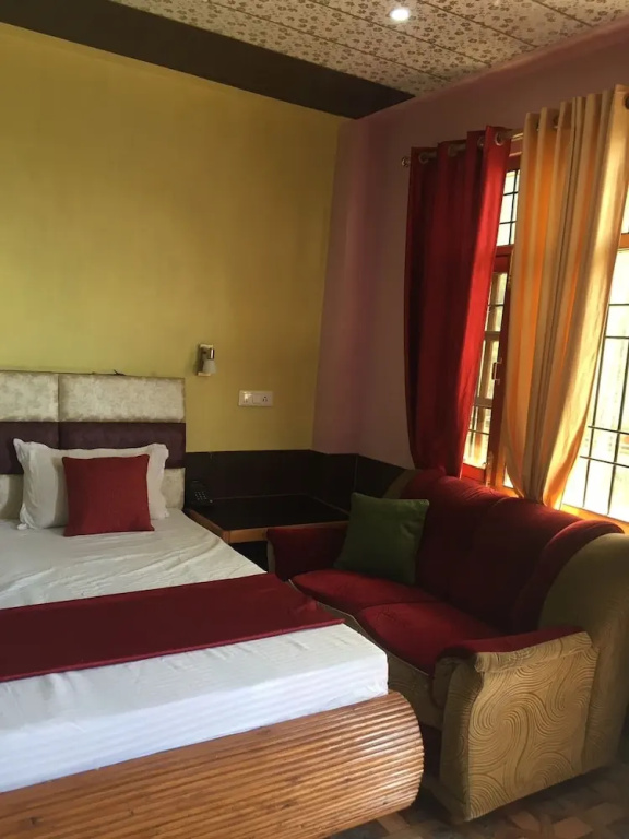 Goroomgo Marc Shimla - Chambres