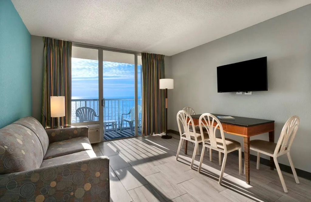 Double Suite oceanfront (full double bed)