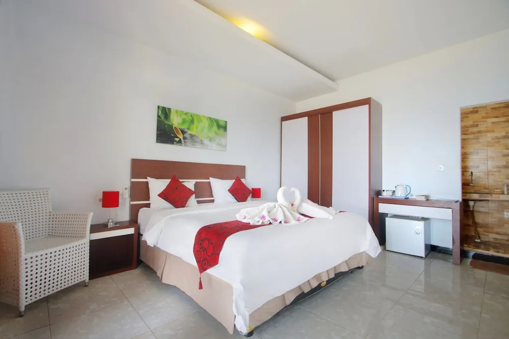 Valomia Beachfront