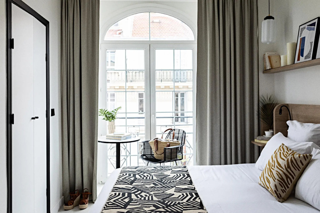 Superior Double room (full double bed)