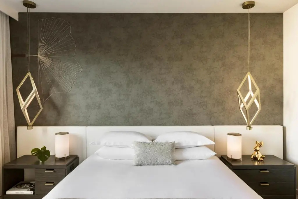 Premium room