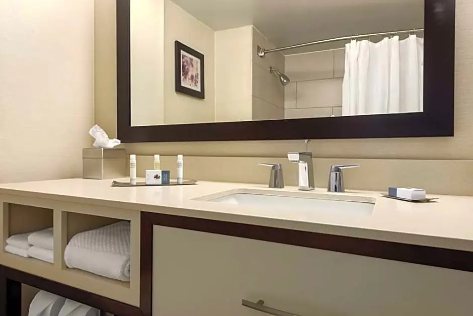 DoubleTree by Hilton Milwaukee - Brookfield - Chambres