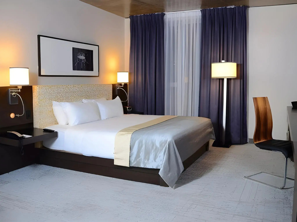 Hotel 10 - Général