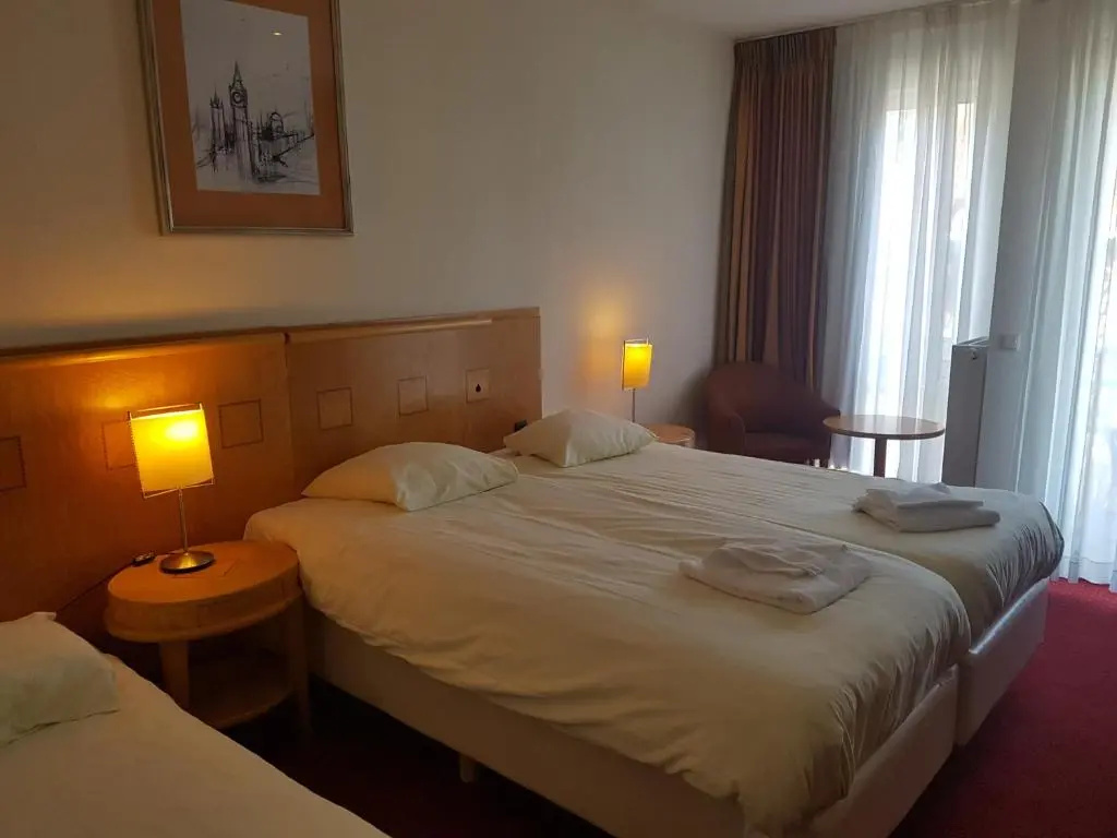 Hotel 2000 - Chambres