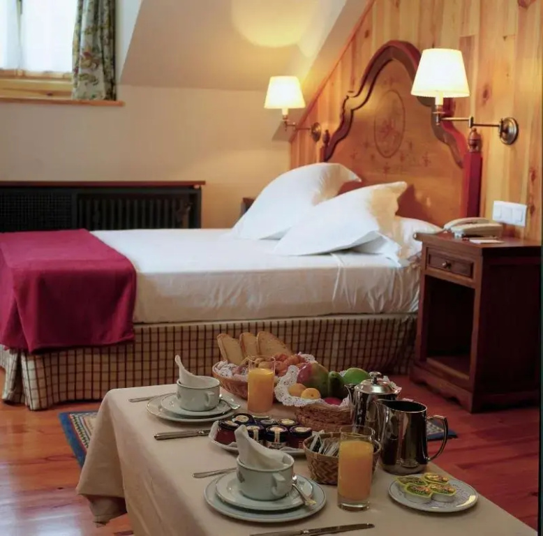 Parador De Bielsa - Chambres