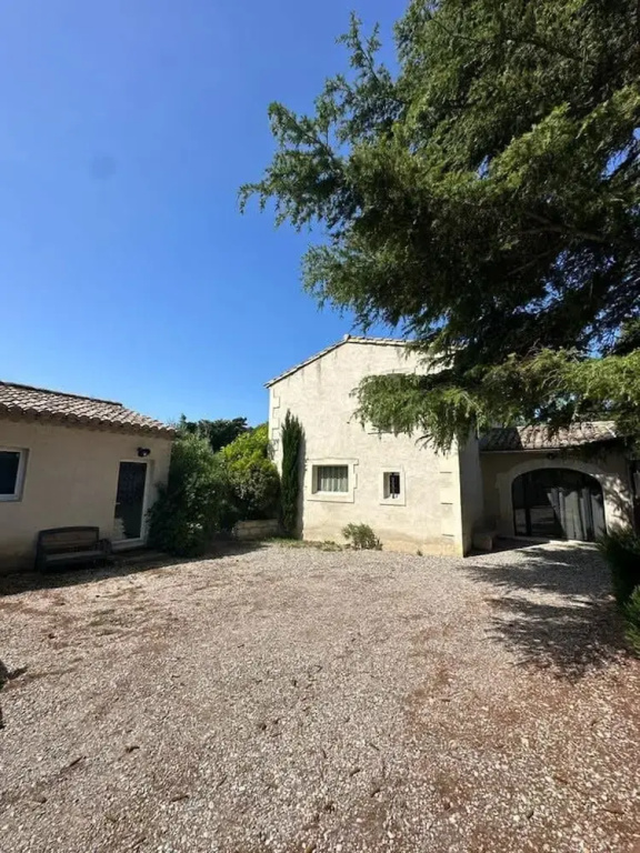 Charming Villa With AC in Alpilles