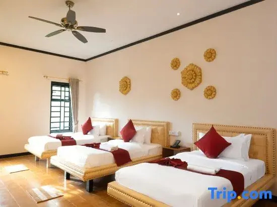 Deluxe Triple room