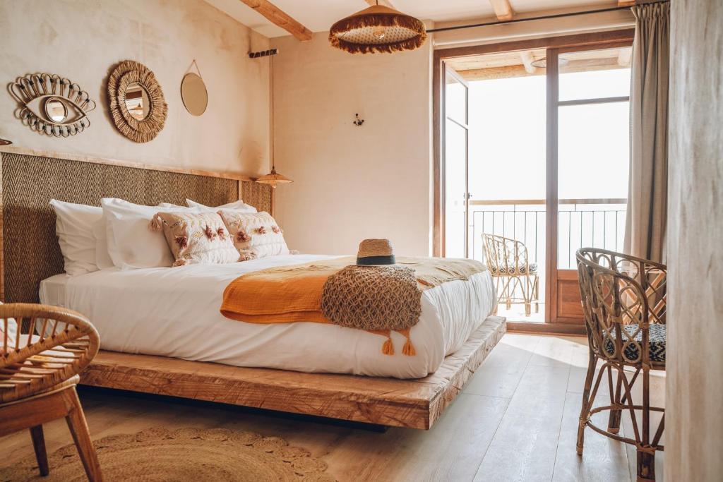 Nomad Hotel by null