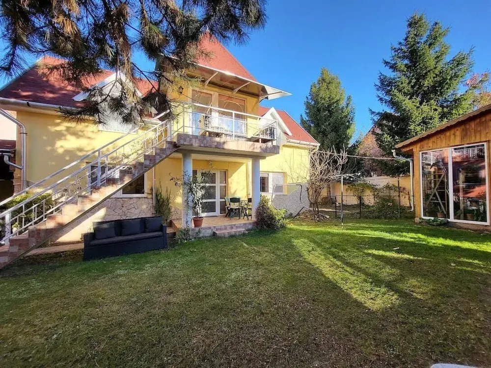 Liget Nyaralóház és Apartman Liget - фото 7