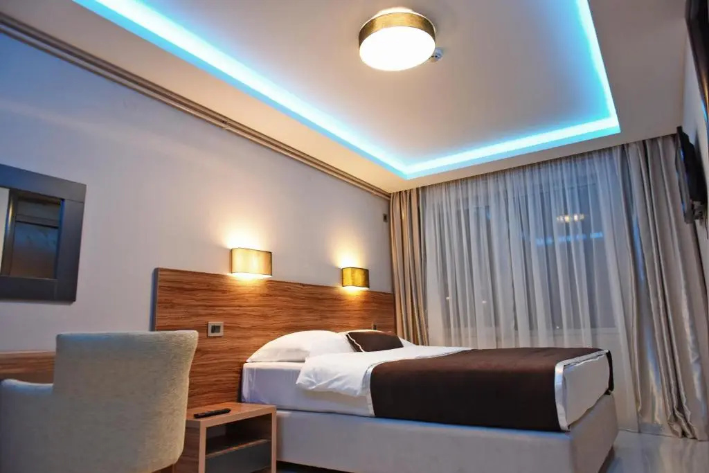 Comfort room