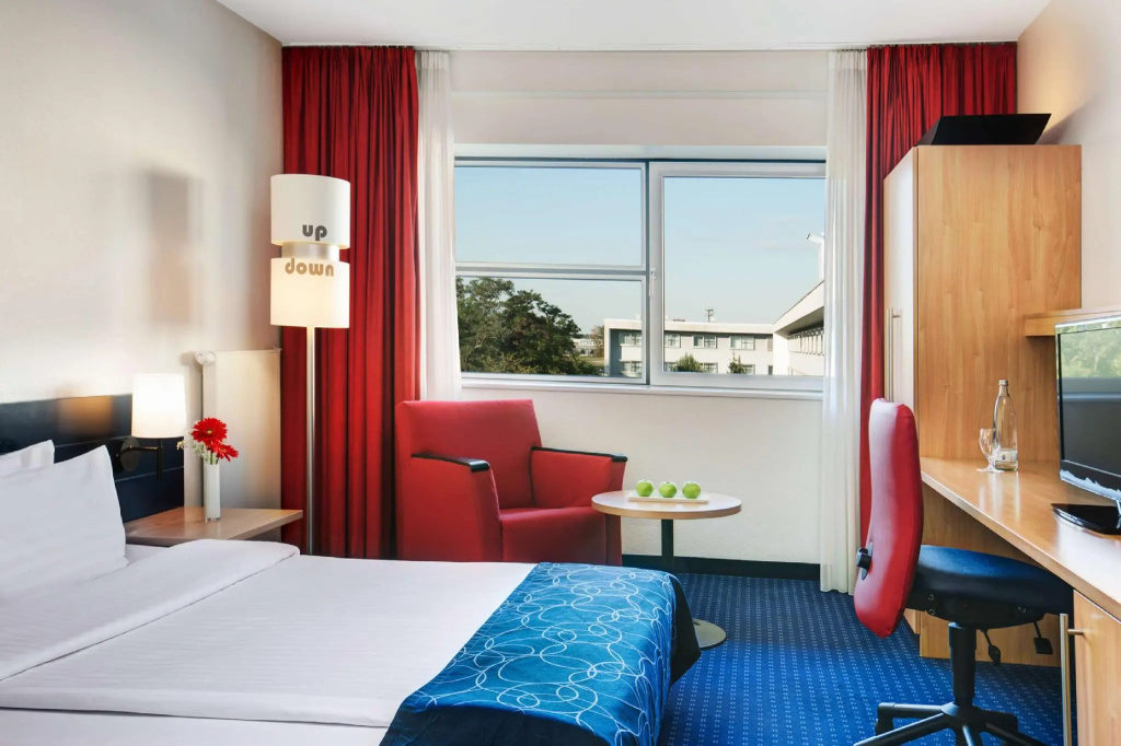 IntercityHotel Frankfurt Airport Terminal 3 - Chambres