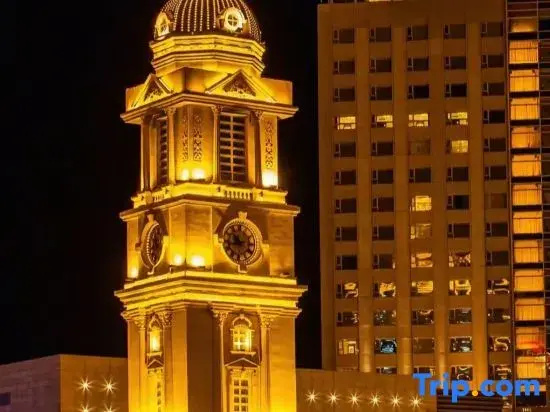 Manzhouli Yinmao Holiday Hotel (Zhongsu Golden Street Beihu Park)