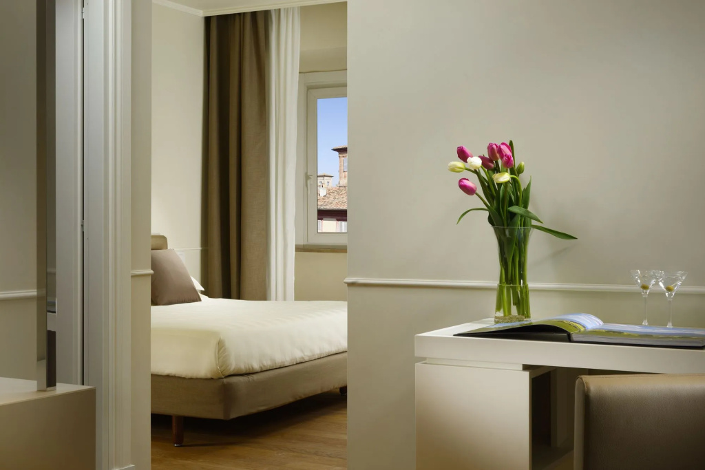 Hotel photo 2