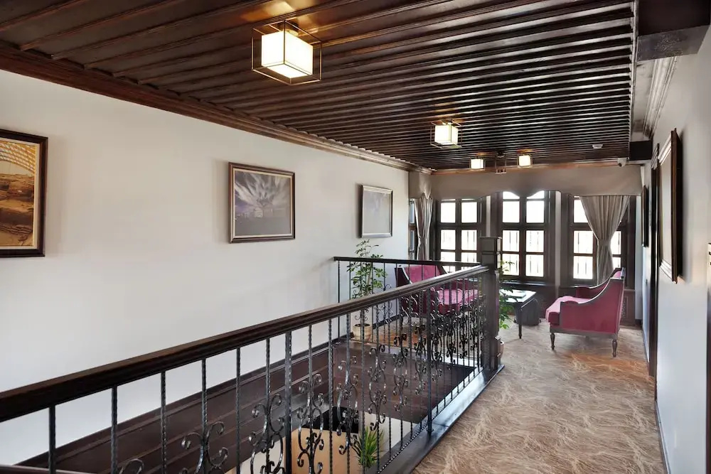 Hotel photo 12
