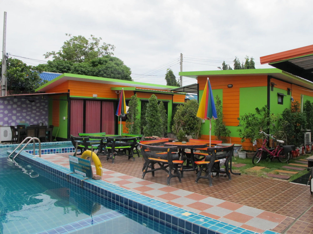 BB House Beach Residences