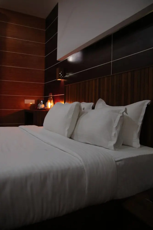 1 Bedroom Premium Double room (full double bed)
