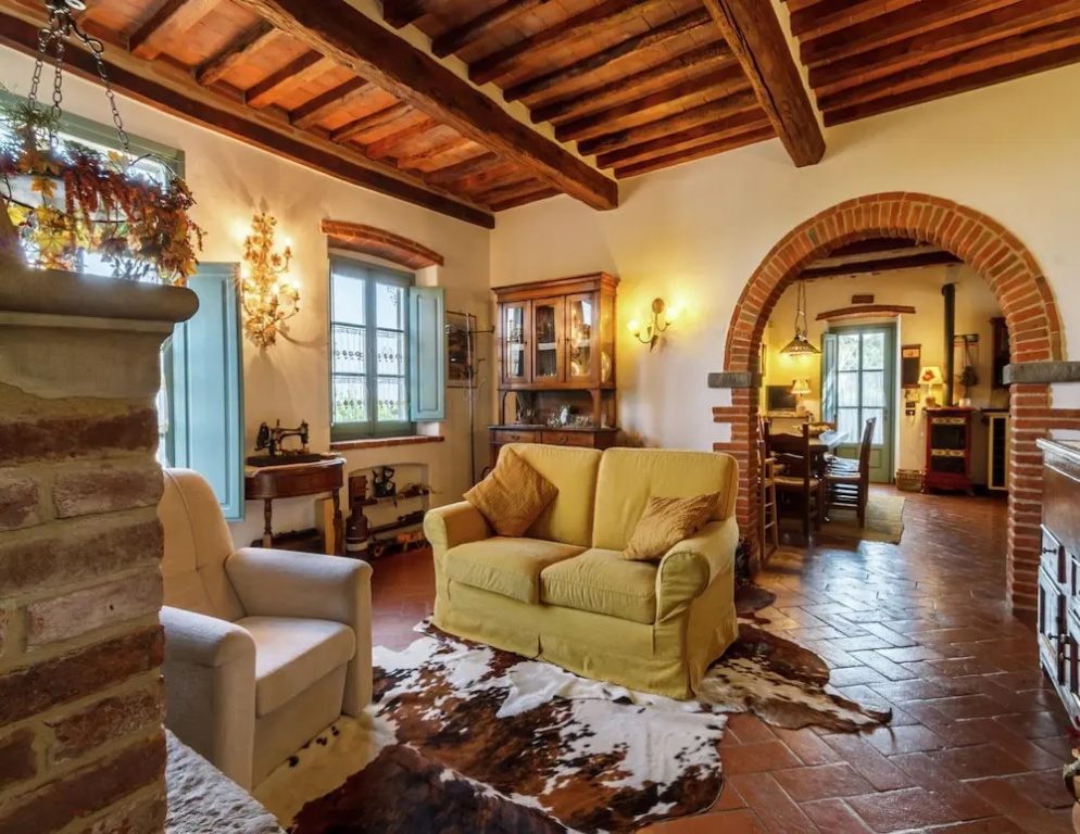 Luxury Pool Villa in Cortona