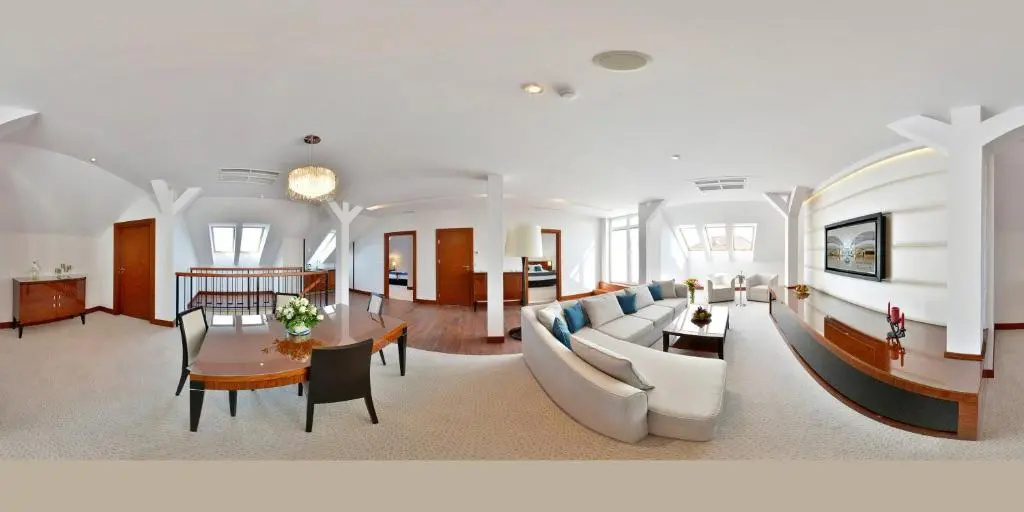 2 Bedrooms Duplex Apartment