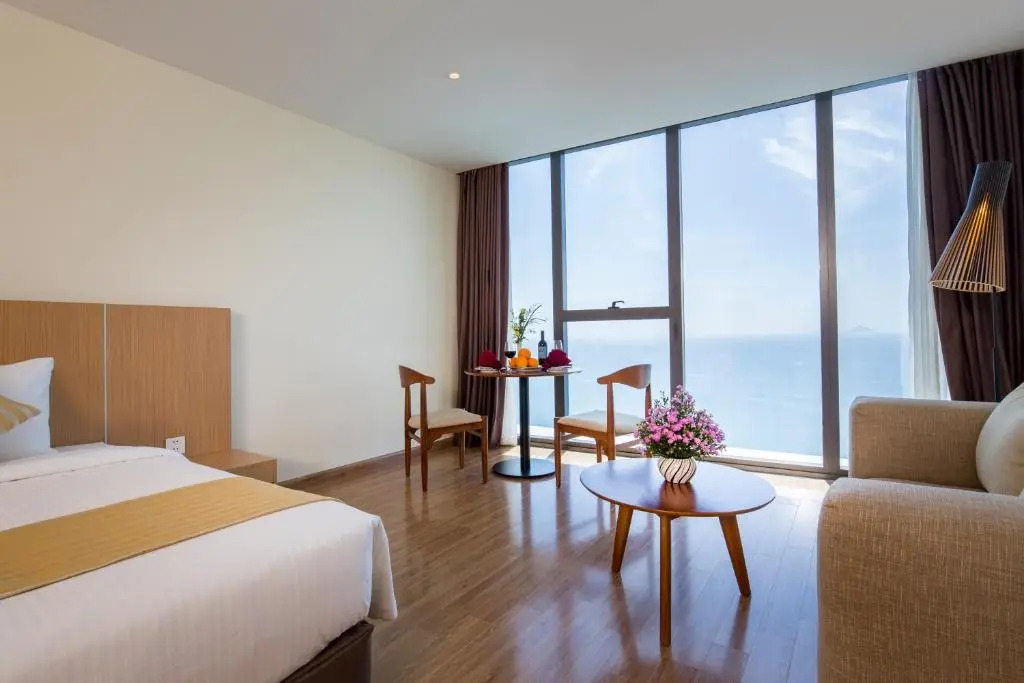 Starcity Hotel & Condotel Beachfront Nha Trang — фото 5