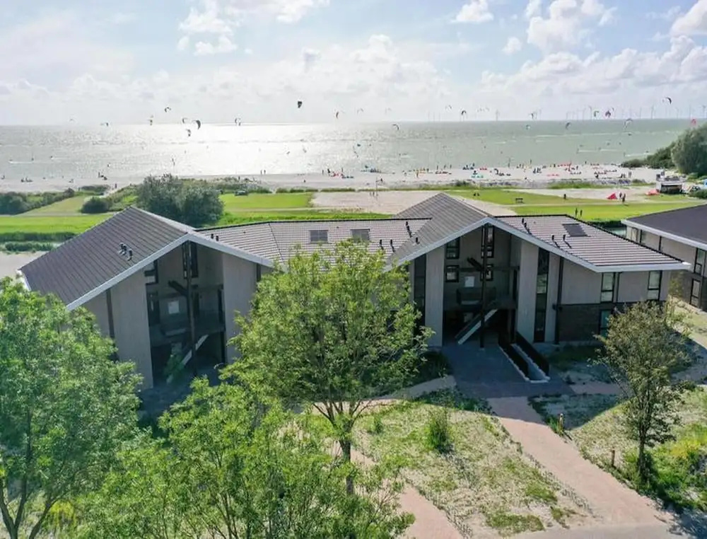 Luxury Workum Waterside Stay With Sauna