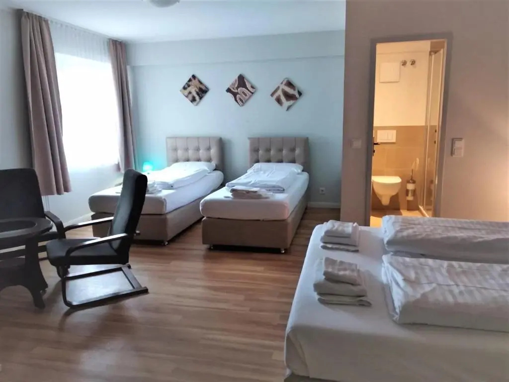 Standard Quadruple room
