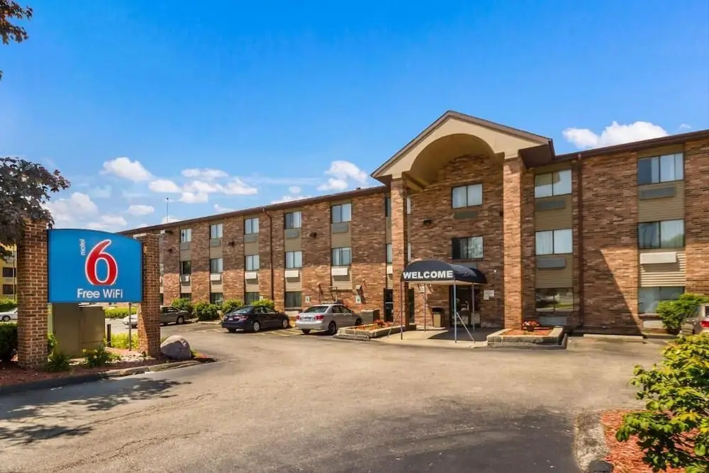 Days Inn Glendale/Milwaukee N. Area