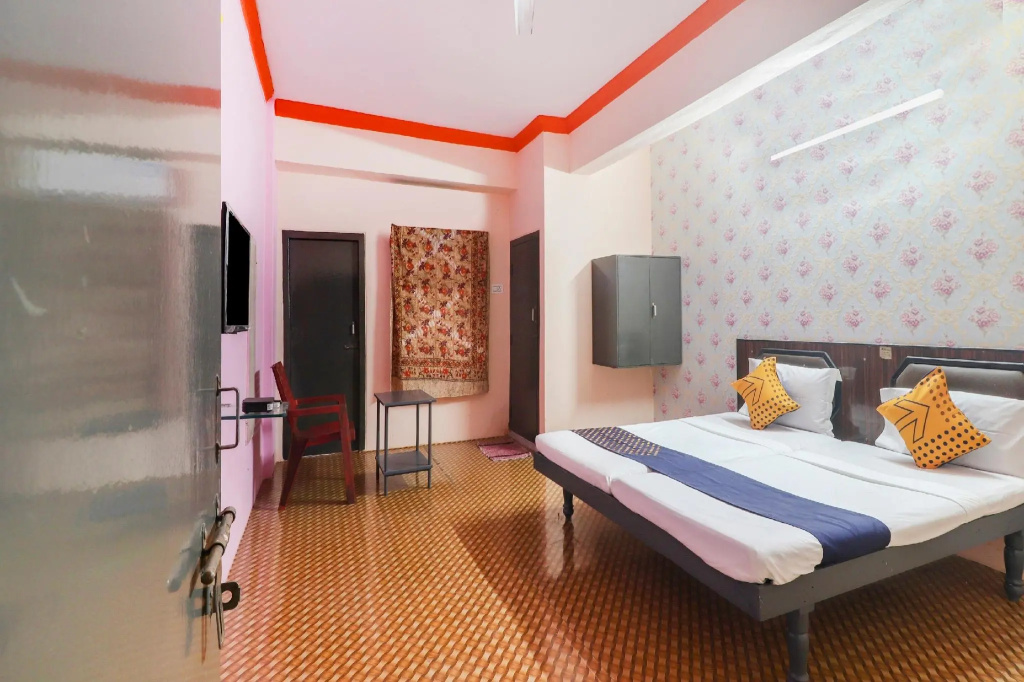 SPOT ON 74966 Shree Amardeep Hotel